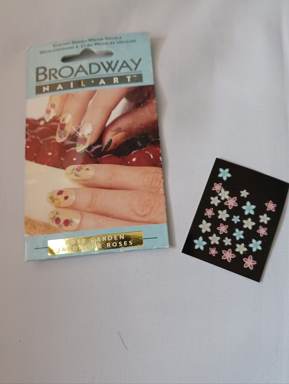 Free Add-on Golden Roses Finger Nail Decals